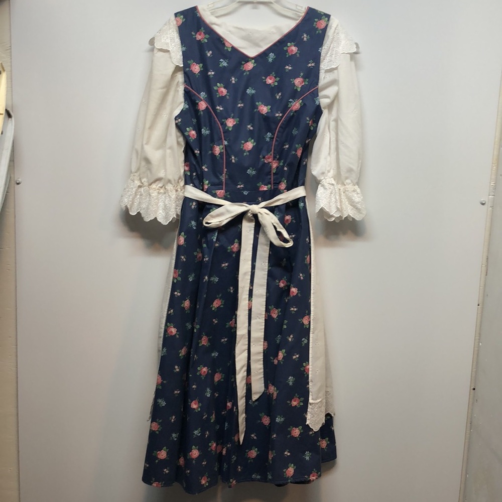 Handmade Dirndl Dress Floral Navy White eyeleted Lace Details apron Women's S M - Picture 7 of 11